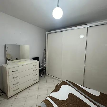 Cosy Staycation 3, Tirana